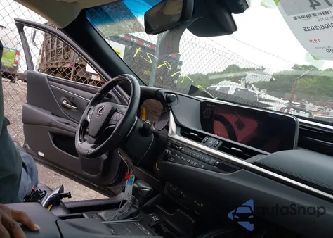 2019 Lexus Es 350 z USA, uszkodzony, nr VIN 58ABZ1B11KU041165